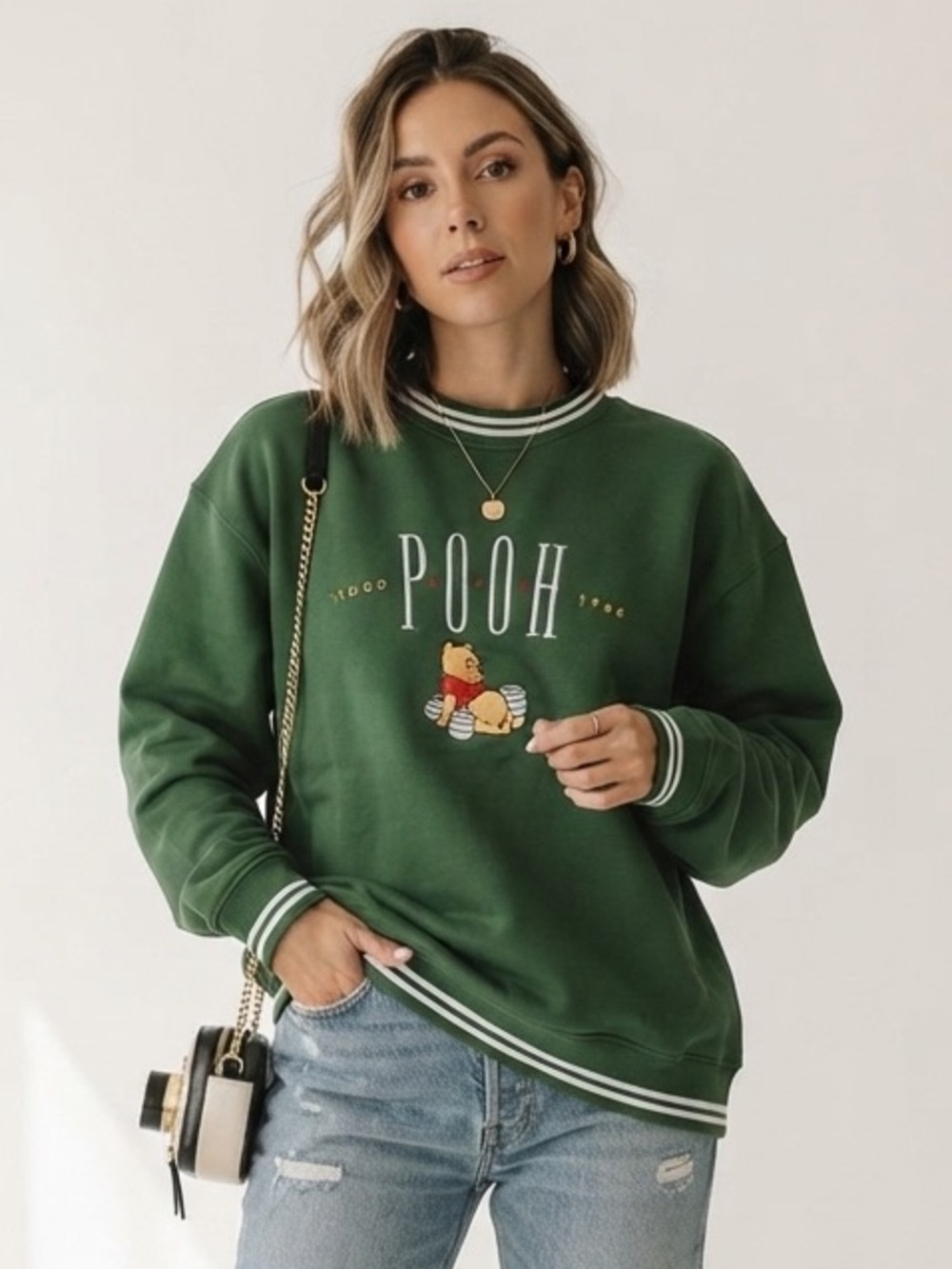 Disney Green Pooh Crewneck Pullover Sweatshirt. Size XS